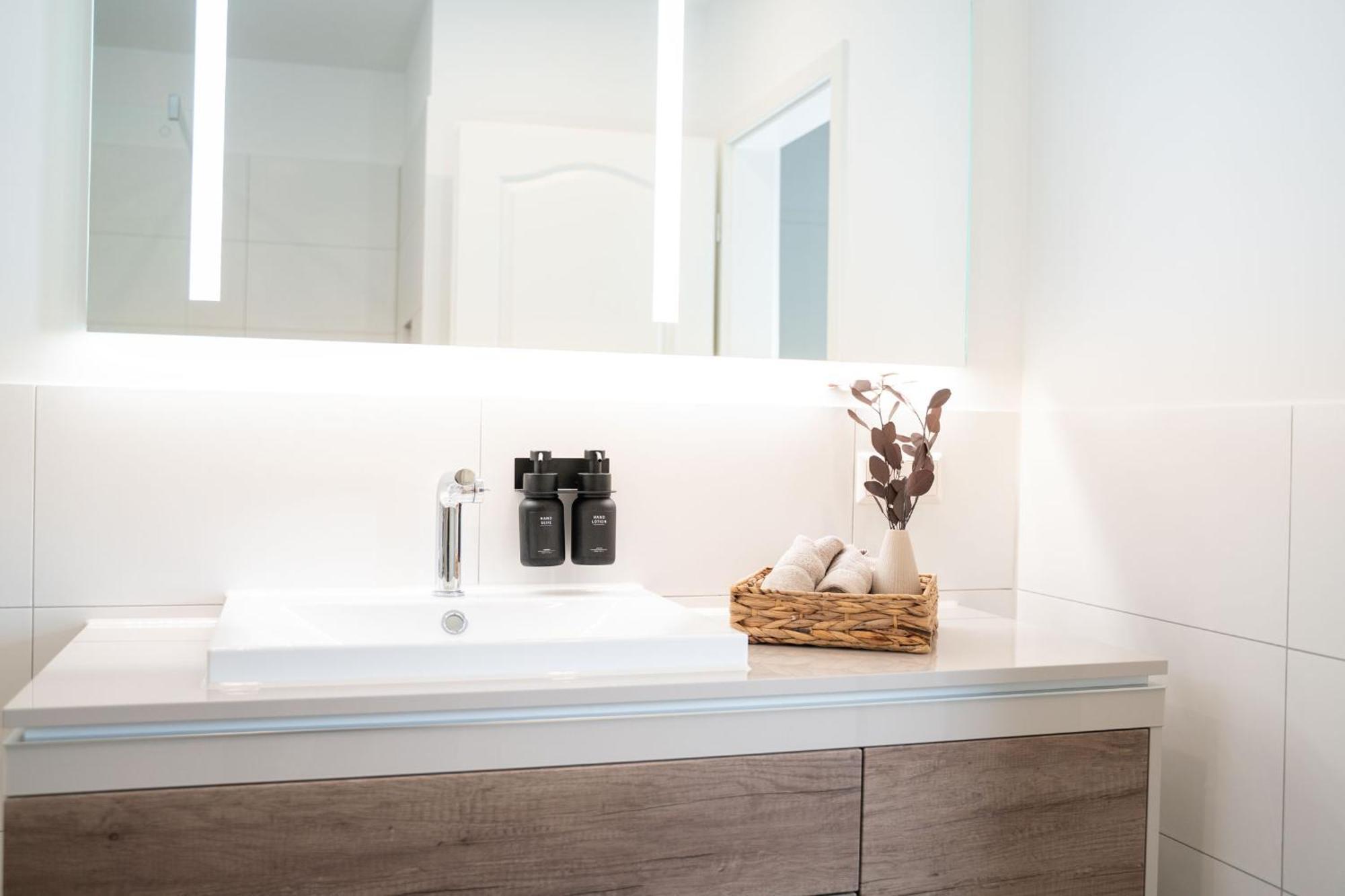 Gemuetliches Design In Apartment *